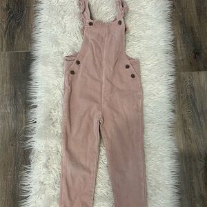 Toddlers Zara bib overalls worn once, super cute ruffle shoulder size 3-4